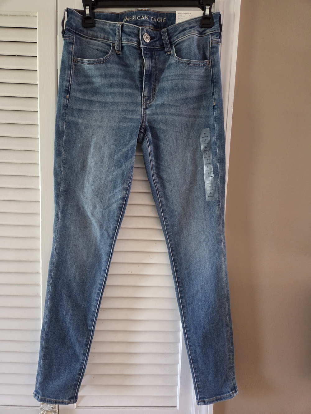 American Eagle Outfitters Women's Light Blue Skinny Jeans NWT